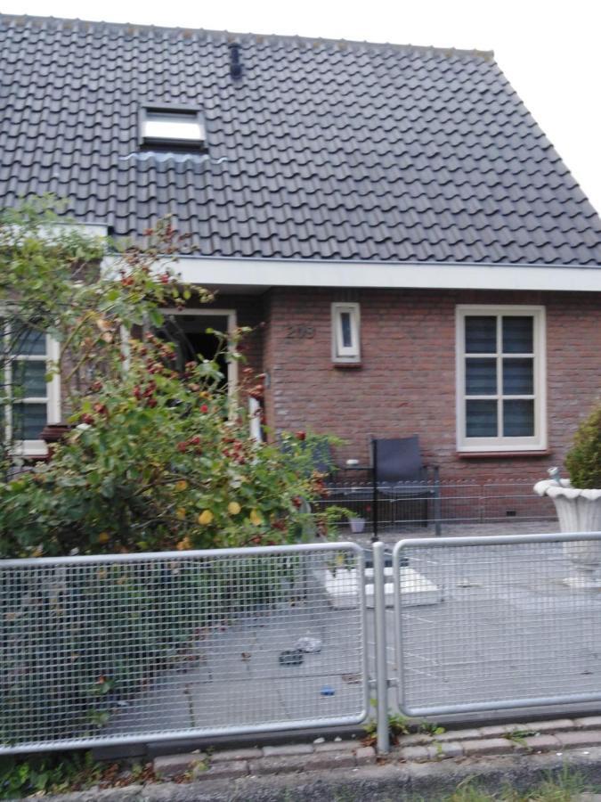 Dendolili Room Amsterdam Exterior photo